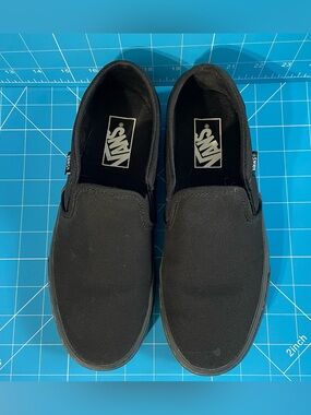 Vans Classic Slip-On — Black Canvas